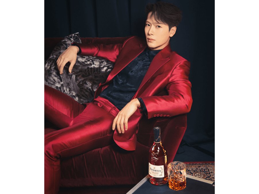 Hennessy VSOP bottle with Jackson Wang