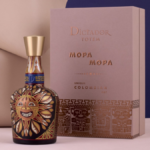Dictador Mopa Mopa bottle and pack