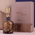 Dictador Mopa Mopa bottle and pack