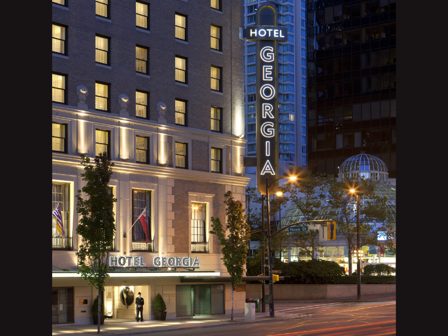 Exterior of Rosewood Hotel Georgia in Vancouver