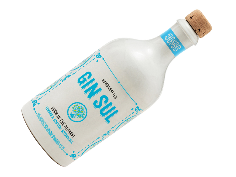 Bottle of Gin Sul