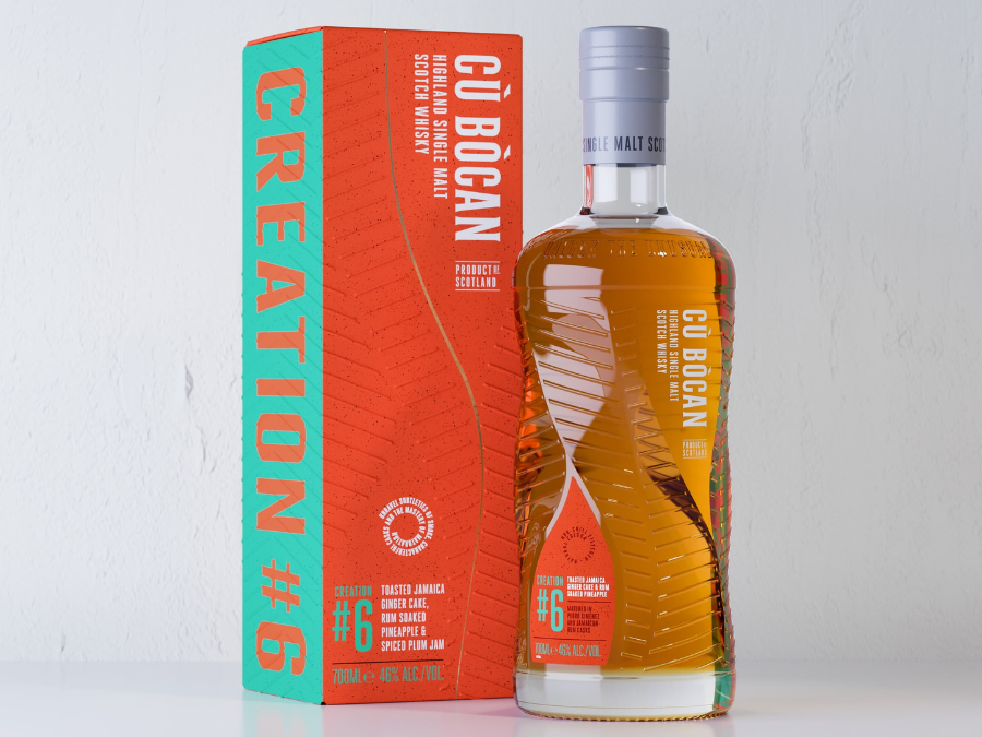 Bottle of and box for Cu Bocan Creation no.6