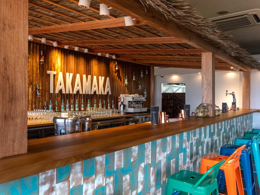 Takamaka Bar & Boutique at Seychelles International Airport