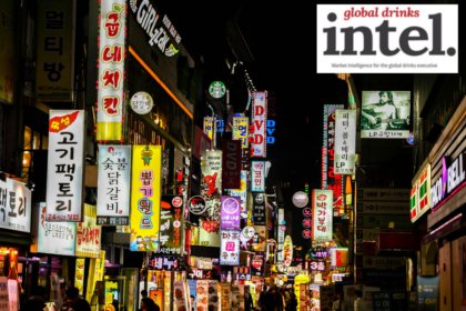 An alley in a South Korea city at night