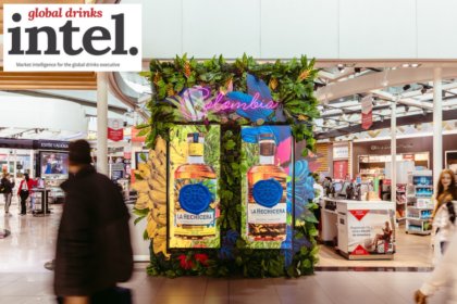 La Hechicera advert on an airport concourse