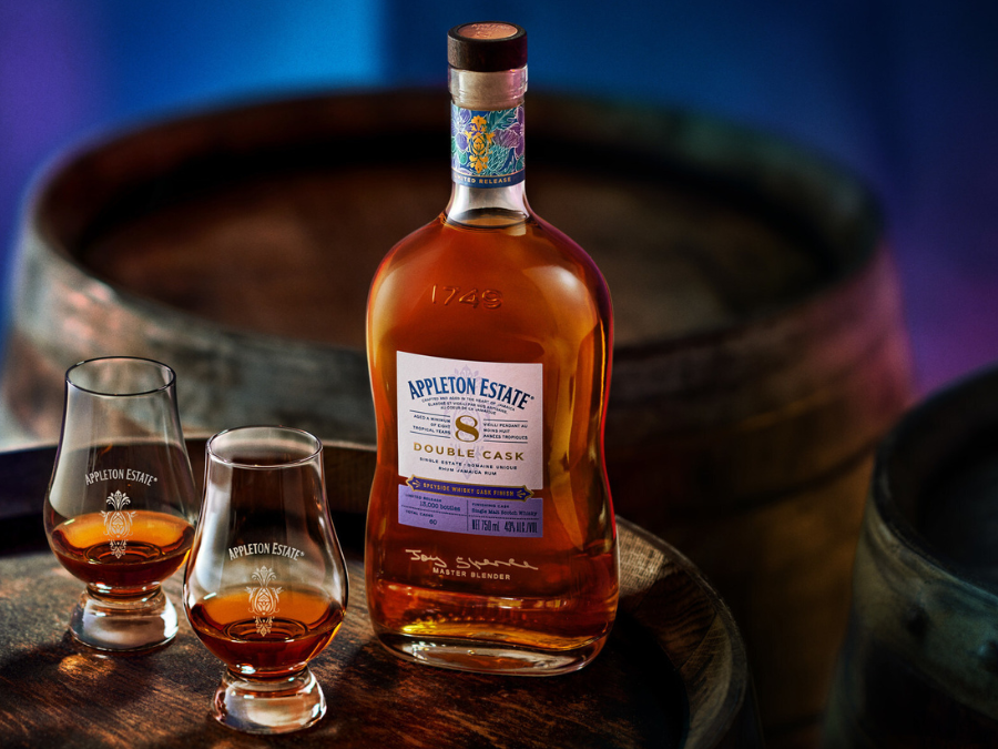 Bottle of Appleton Estate 8 Year Old Double Cask