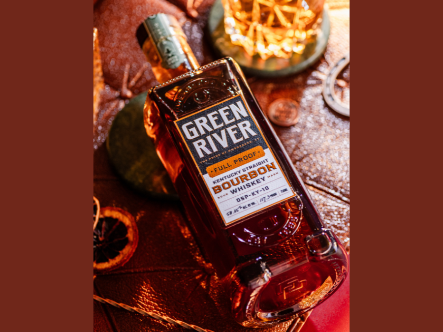 Bottle of Green River Full Proof Kentucky Straight Bourbon Whiskey
