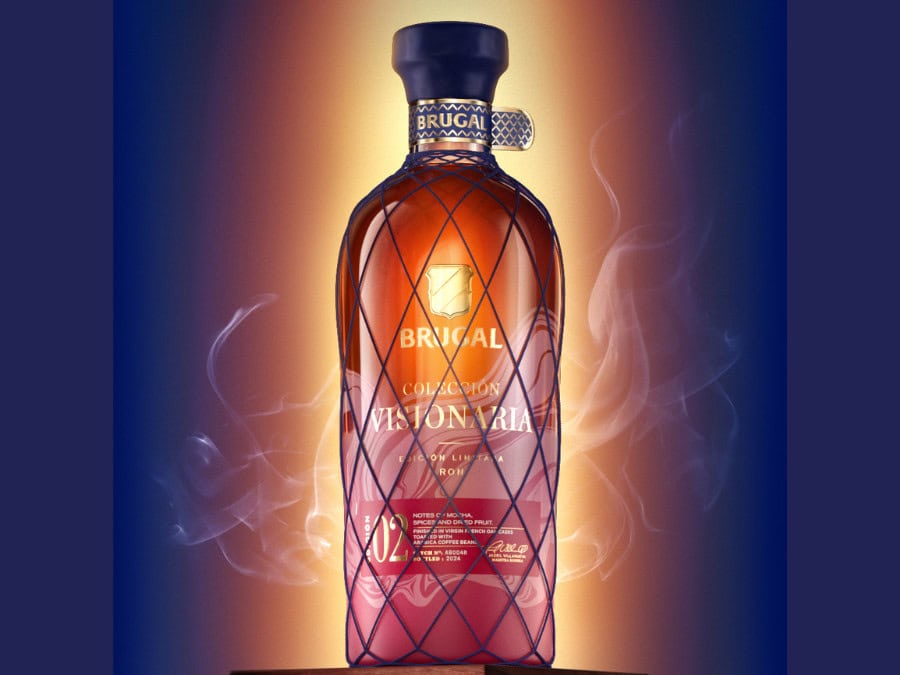 Bottle of Brugal Colección Visionaria Edición 02, Coffee 02