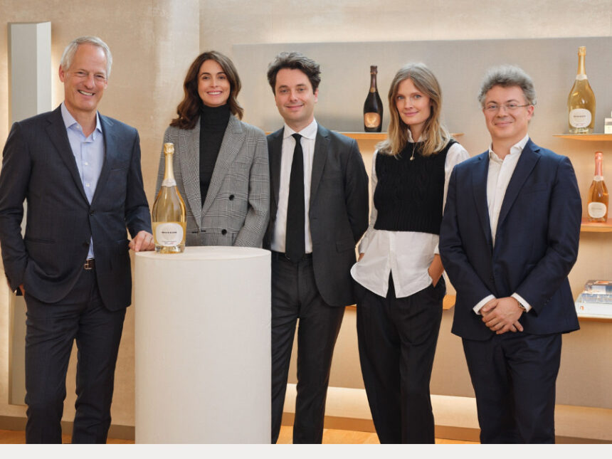 Philippe Schaus (CEO Moët Hennessy), Maggie Frerejean-Taittinger (co-founder French Bloom) Rodolphe Frerejean-Taittinger (CEO French Bloom), Constance Jablonski (co-founder French Bloom), David Serre (Executive Vice President Strategy - Finance Moët Hennessy)