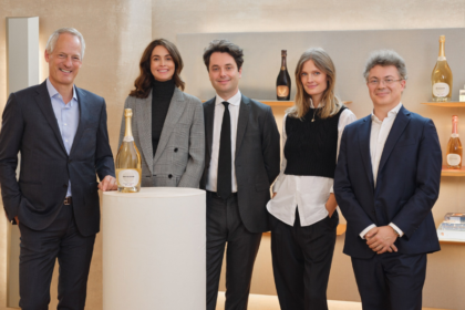 Philippe Schaus (CEO Moët Hennessy), Maggie Frerejean-Taittinger (co-founder French Bloom) Rodolphe Frerejean-Taittinger (CEO French Bloom), Constance Jablonski (co-founder French Bloom), David Serre (Executive Vice President Strategy - Finance Moët Hennessy)