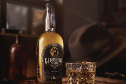 Bottle of El Bandido Yankee Tequila Añejo