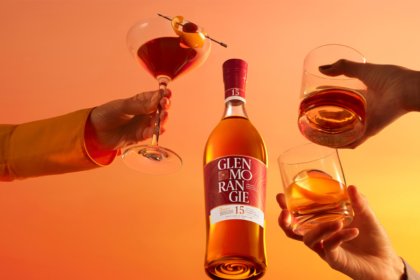 Glenmorangie Lasanta bottle and three serves