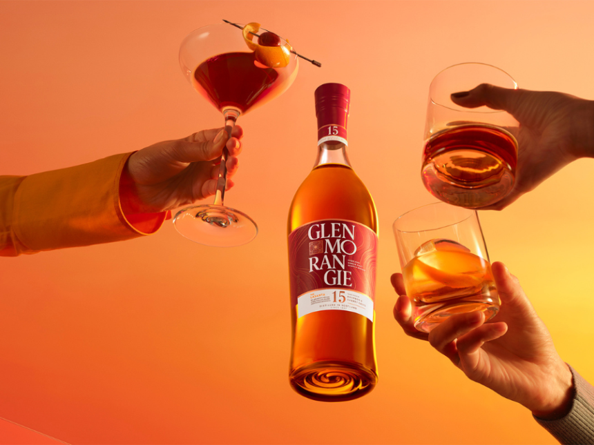 Glenmorangie Lasanta bottle and three serves