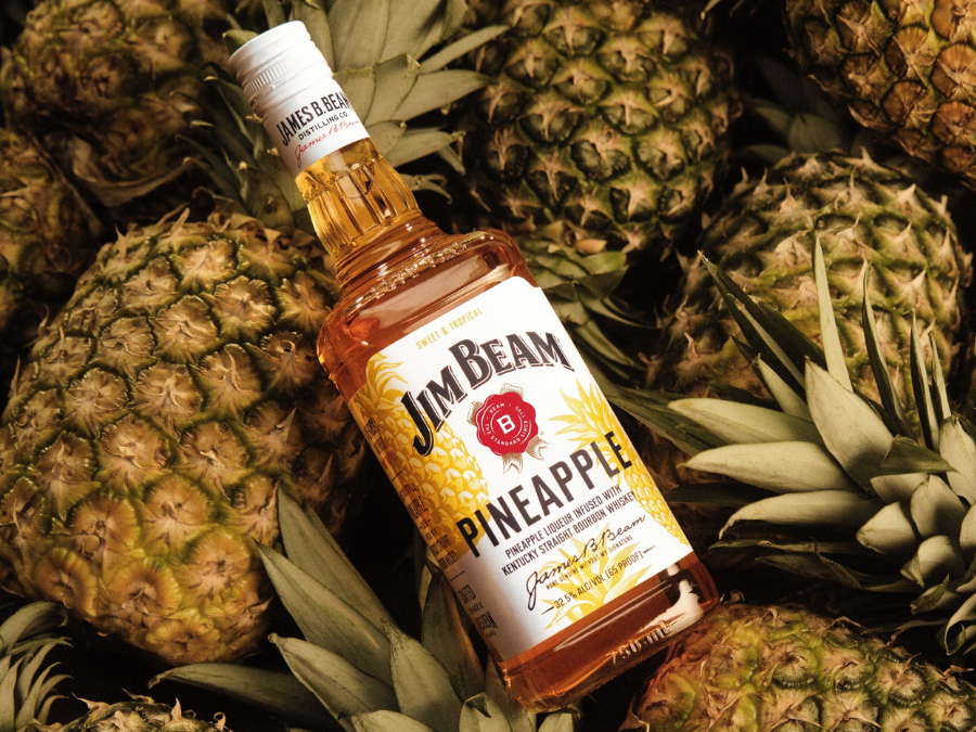 Jim Beam Pineapple bottle