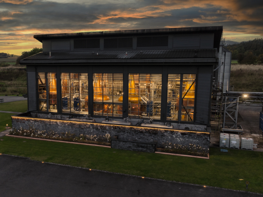 InchDairnie Distillery exterior