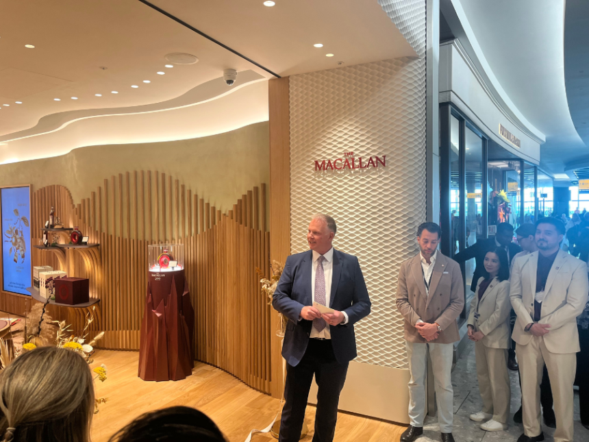 Edrington GTR MD Jeremy Speirs speaks at launch of The Macallan boutique in Heathrow