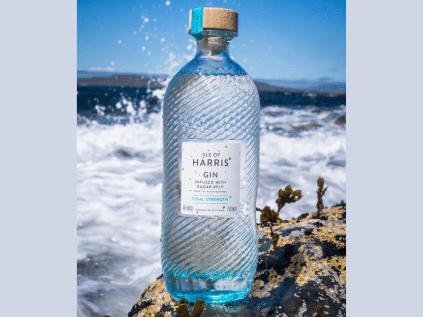 Isle of Harris Tidal Strength gin bottle