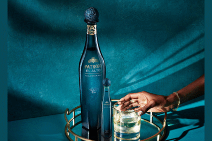 Patron El Alto mini (5cl) next to full size bottle