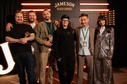 Matt Smith (UK), Stefan Codrea (Romania/Spain), and Yu Kajitani (Ireland), with judges at the Jameson Hosts Global Summit