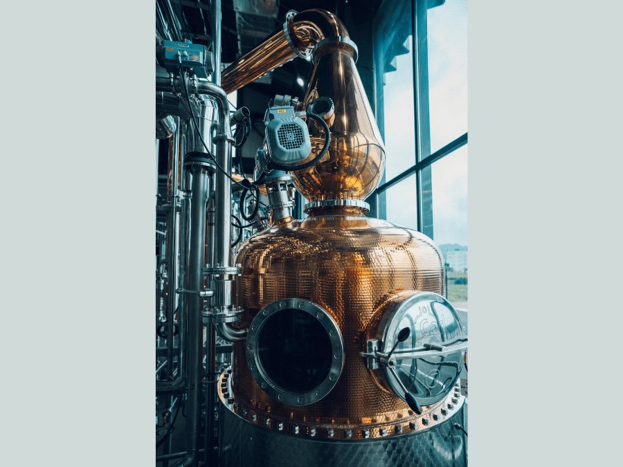 Ki No Bi distillery still
