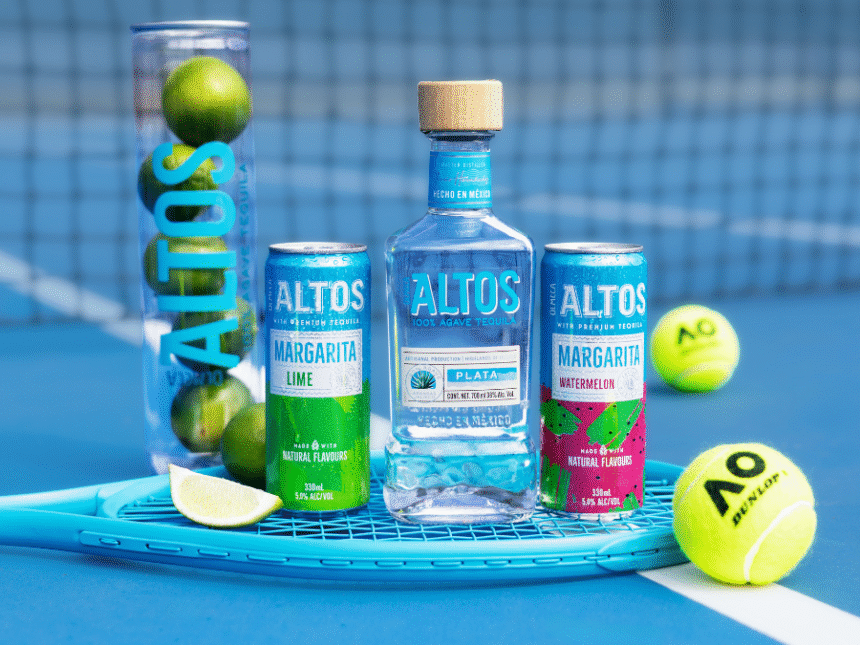 Altos product with tennis racquet on a tennis court