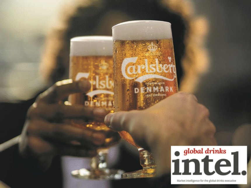 Carlsberg-branded glasses