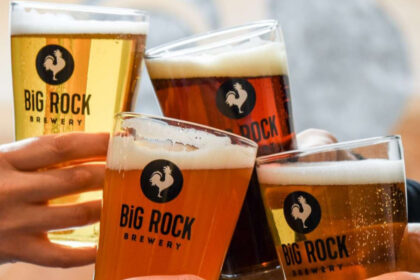 Big Rock Brewery branded glasses
