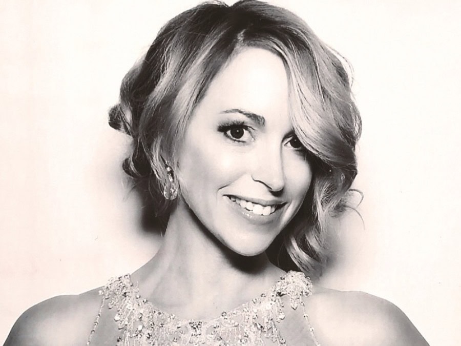 Anna Bauer black and white headshot