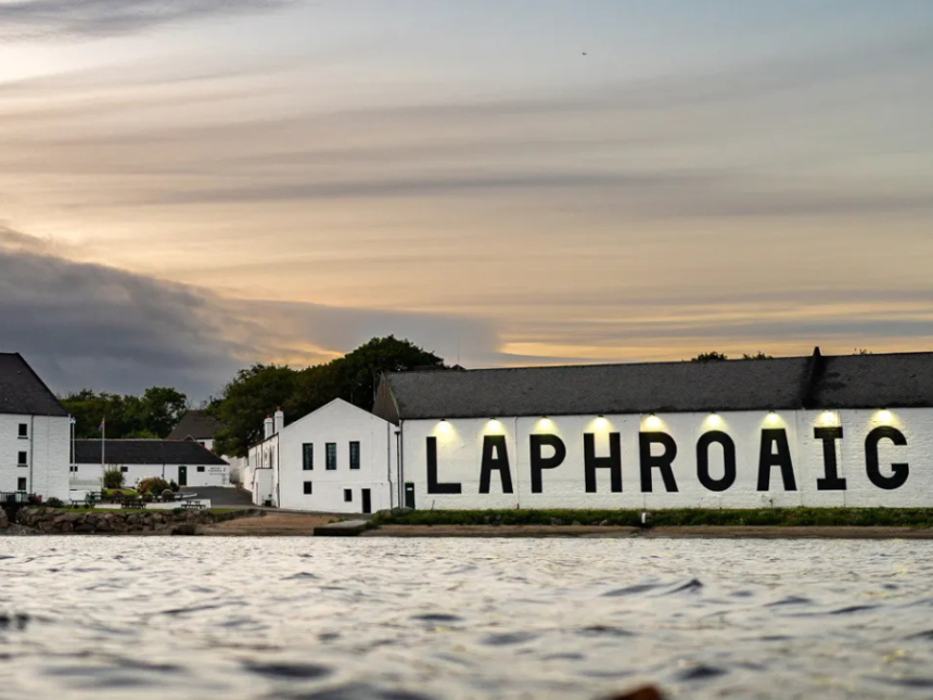 Laphroaig Distillery exterior