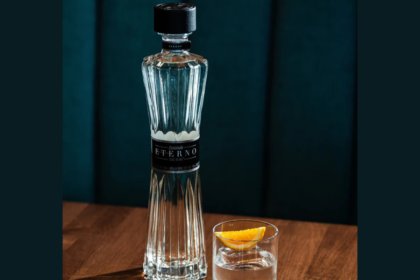 Centinela Cristalino bottle plus serve