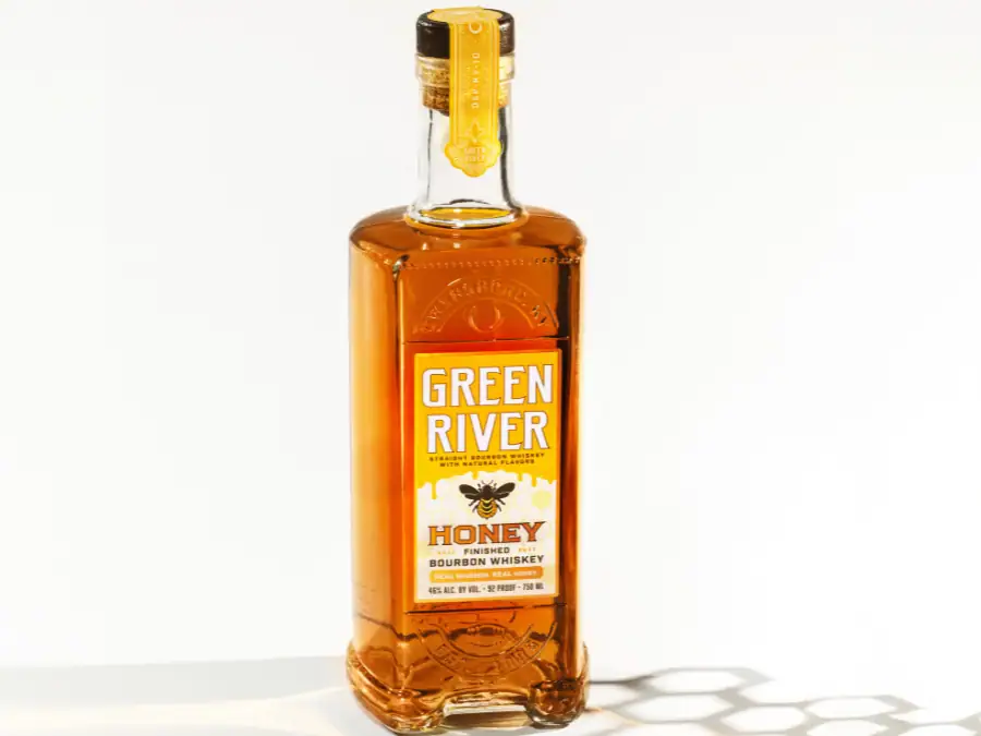 Green River Honey Finished Kentucky Straight bottle