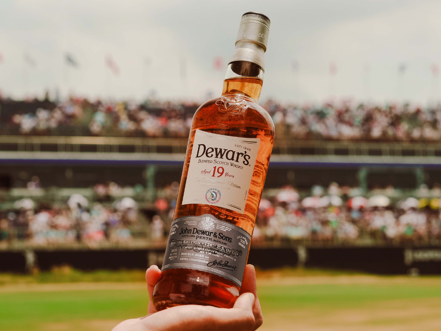 Dewar's 19 Year Old The Champions Edition - Sixth iteration bottle