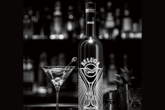 Beluga Noble Night with cocktail serve on a bar