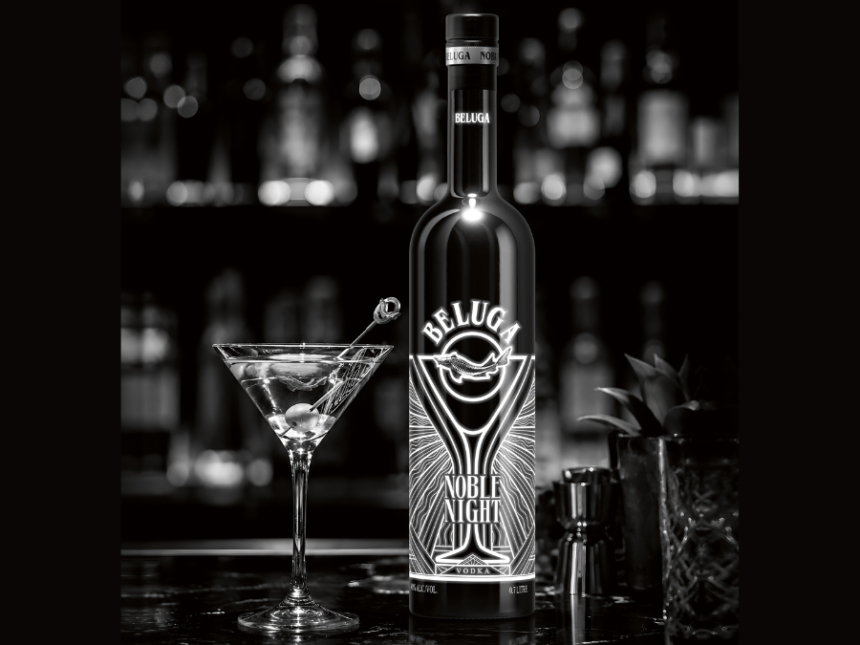 Beluga Noble Night with cocktail serve on a bar