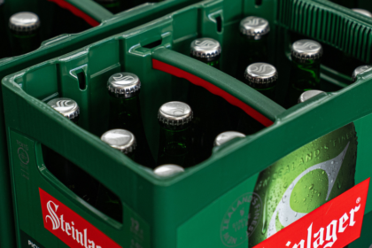 Lion returnable crate and bottle system