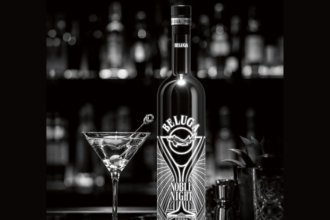 Beluga Noble Night with cocktail serve on a bar