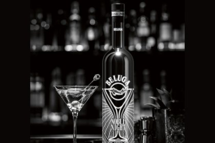 Beluga Noble Night with cocktail serve on a bar