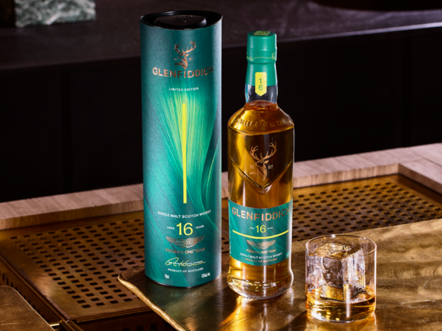 Glenfiddich & Aston Martin Formula One™ Team 16-Year-Old Limited-Edition Release No.2