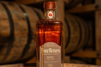 Four Roses Experimental Series No 002 bottle