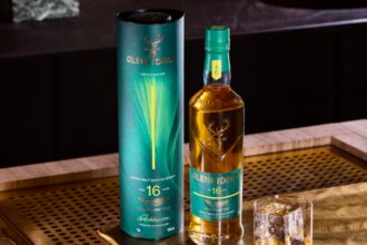 Glenfiddich & Aston Martin Formula One™ Team 16-Year-Old Limited-Edition Release No.2