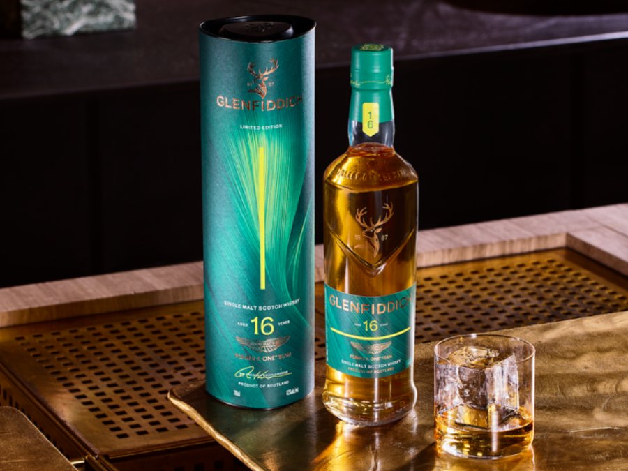 Glenfiddich & Aston Martin Formula One™ Team 16-Year-Old Limited-Edition Release No.2