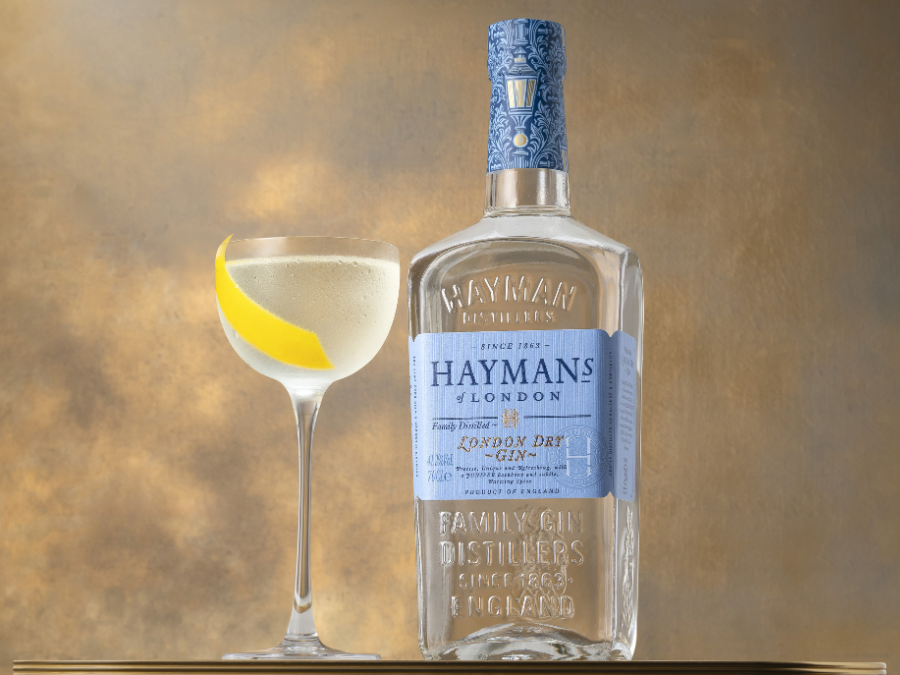 Hayman's Gin bottle with serve